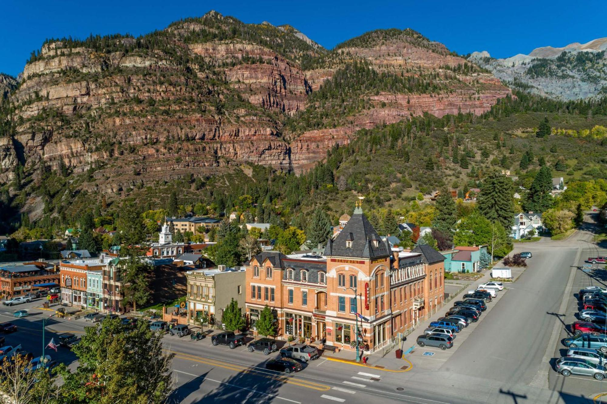 Beaumont Hotel And Spa - Adults Only Ouray Exterior photo